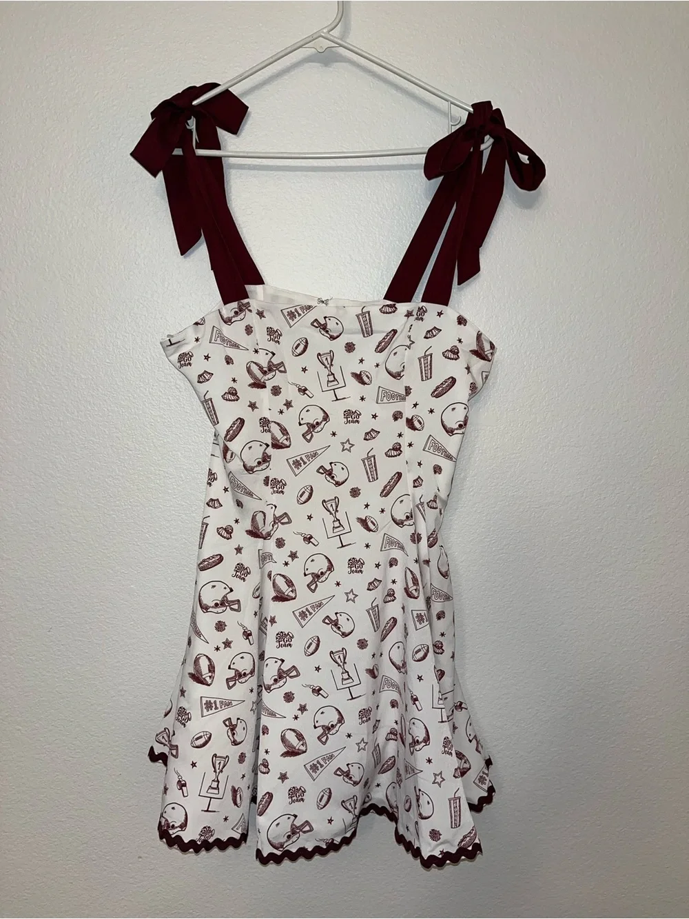 NWT Francesca’s Football Print Mini Dress Bow Strap Coquette Size M - Picture 2 of 7
